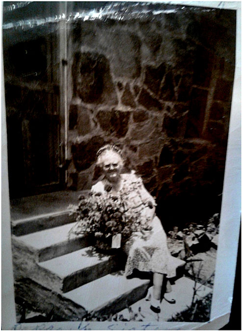 Margaret "Maggie" Strain Throop